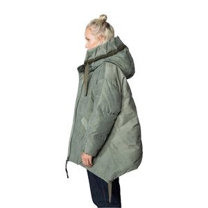 HOLDEN long parka $1000 sold out !